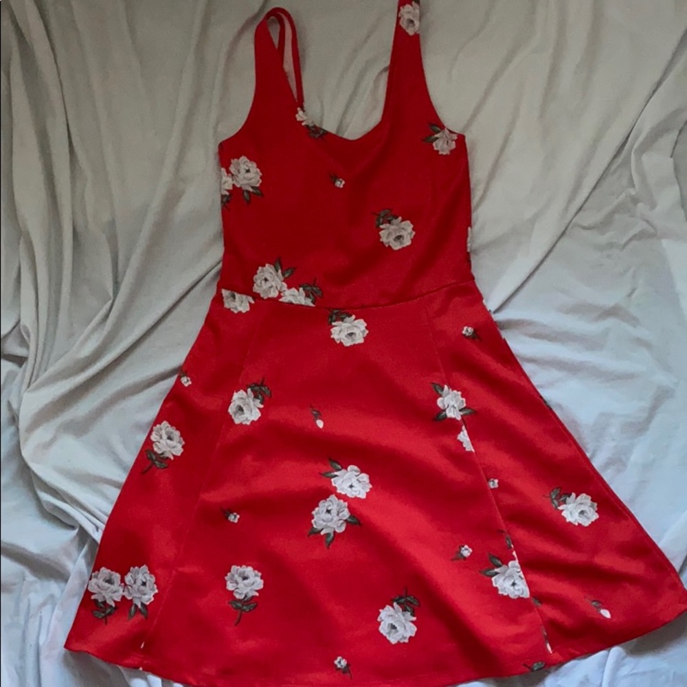 Red White flower dress